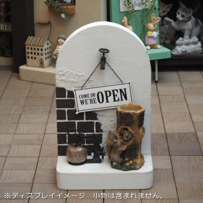 ふるさと納税 朝倉市 軽量で移動も簡単!好きなものを飾って楽しもう♪ミニウォール(飾り塀) 飾り蛇口付き(ホワイト) |  | 01
