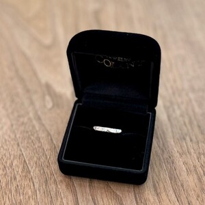 銀婚式・金婚式を祝う結婚指輪プラチナダイヤモンドリング　FRU017ML