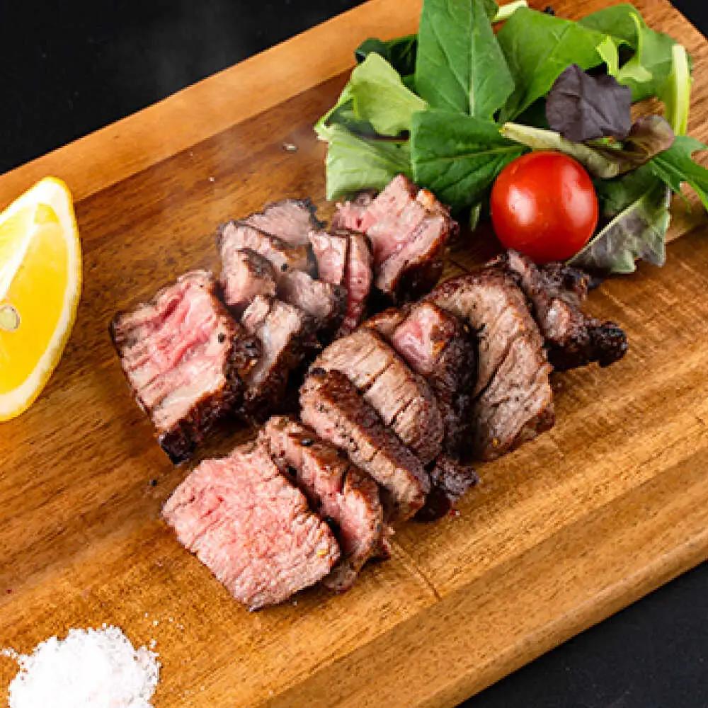 熊本県産 あか牛 ステーキ用ヒレ肉約300g、ロース肉約400g 計約700g ヒレ BHBY002