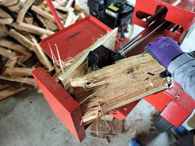 【令和6年11月発送開始】薪ストーブに最適、しっかり暖まる高級薪40cm　20kg | 兵庫県 丹波篠山市 