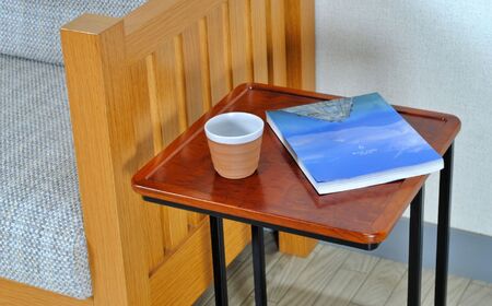 〈創業明治2年、田中家具謹製〉二本松伝統家具 けやきのサイドテーブル 1段 #2 【田中家具】