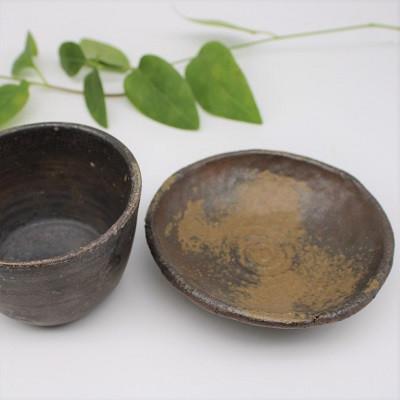 ふるさと納税 備前市 備前焼手びねり小皿とカップセット2(登り窯) |  | 01