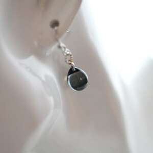 【Soukore】ガラスアクセサリー・ブラック・ピアス【1626486】