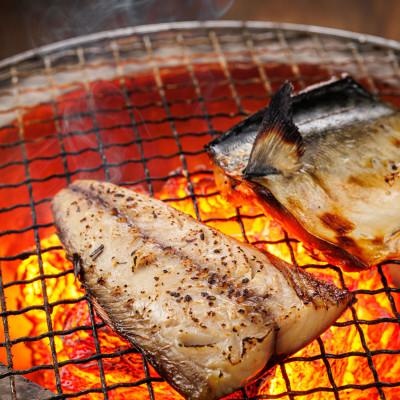 ふるさと納税 釧路町 <北海道産>釧路の鯖(さば)のみを使用した 味噌漬け「釧鯖味噌漬け」2切入×4個セット |  | 01