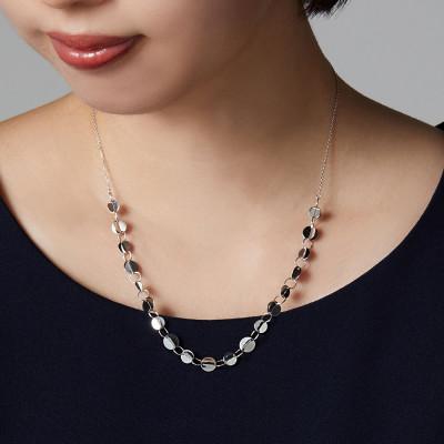 ふるさと納税 魚津市 K18WG サークルプレス デザインチェーンネックレス |  | 03