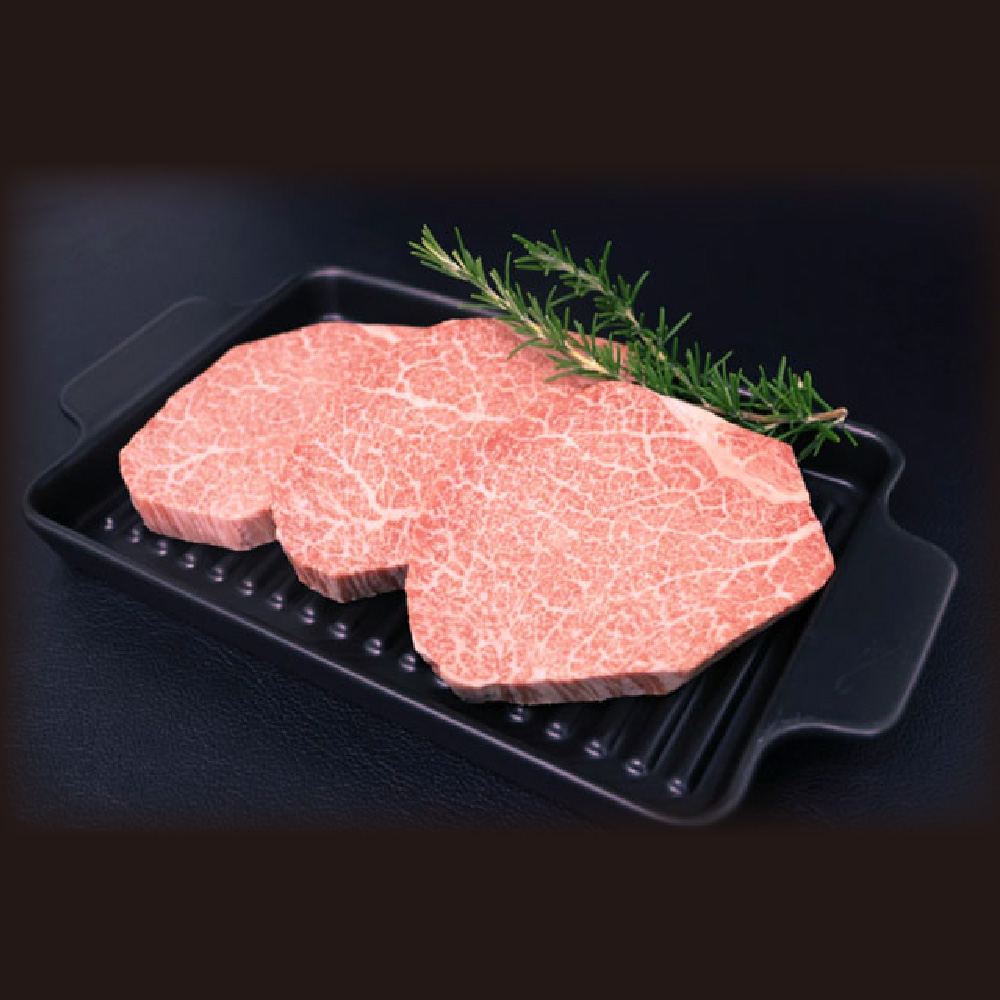 佐賀牛ヒレステーキ 150g×3枚 合計450g【贅沢な柔らかさ 繊細な風味 脂身が少ない 肉質 とろける食感 品質 希少なヒレ部分 安心 安全 深い旨み 上品 洗練された味わい】(H118108)
