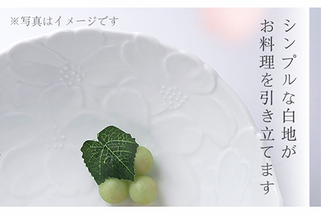【美濃焼】花白磁 盛皿【株式会社二幸】 食器 プレート 皿 大皿 ボウル 深鉢 ホワイト 白 花柄 シンプル かわいい おしゃれ 贈り物 ギフト 送料無料 [MCZ003]