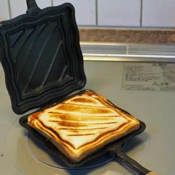 鋳鉄製ホットサンドメーカー [Hot 'n Toasty] IH対応 燕三条製 ホットサンドメーカー ソロキャンプ[OUTSIDE IN]