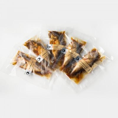 ふるさと納税 浜田市 シーライフの簡単温めるだけのノドグロの丸々姿煮　100〜120g×5尾「おてごろサイズ」 |  | 02