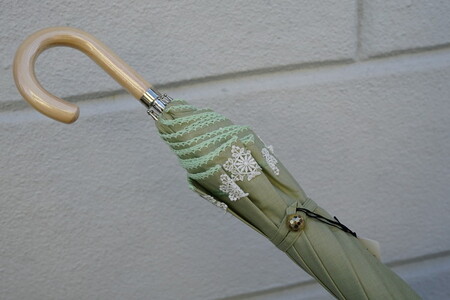 雪華模様の刺繍入り日傘（晴雨兼用・サイズ50ｃｍ・UV加工・麻50％綿50％）カラー：薄緑_BL23◇