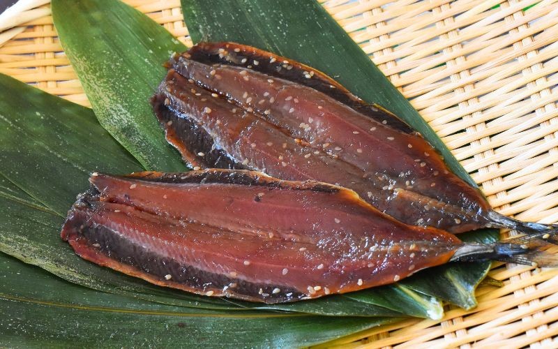 
            さんま味醂干し　4パック　独自調合　自社釜にて焚き上げた味醂ダレ使用【uosk0026】
          