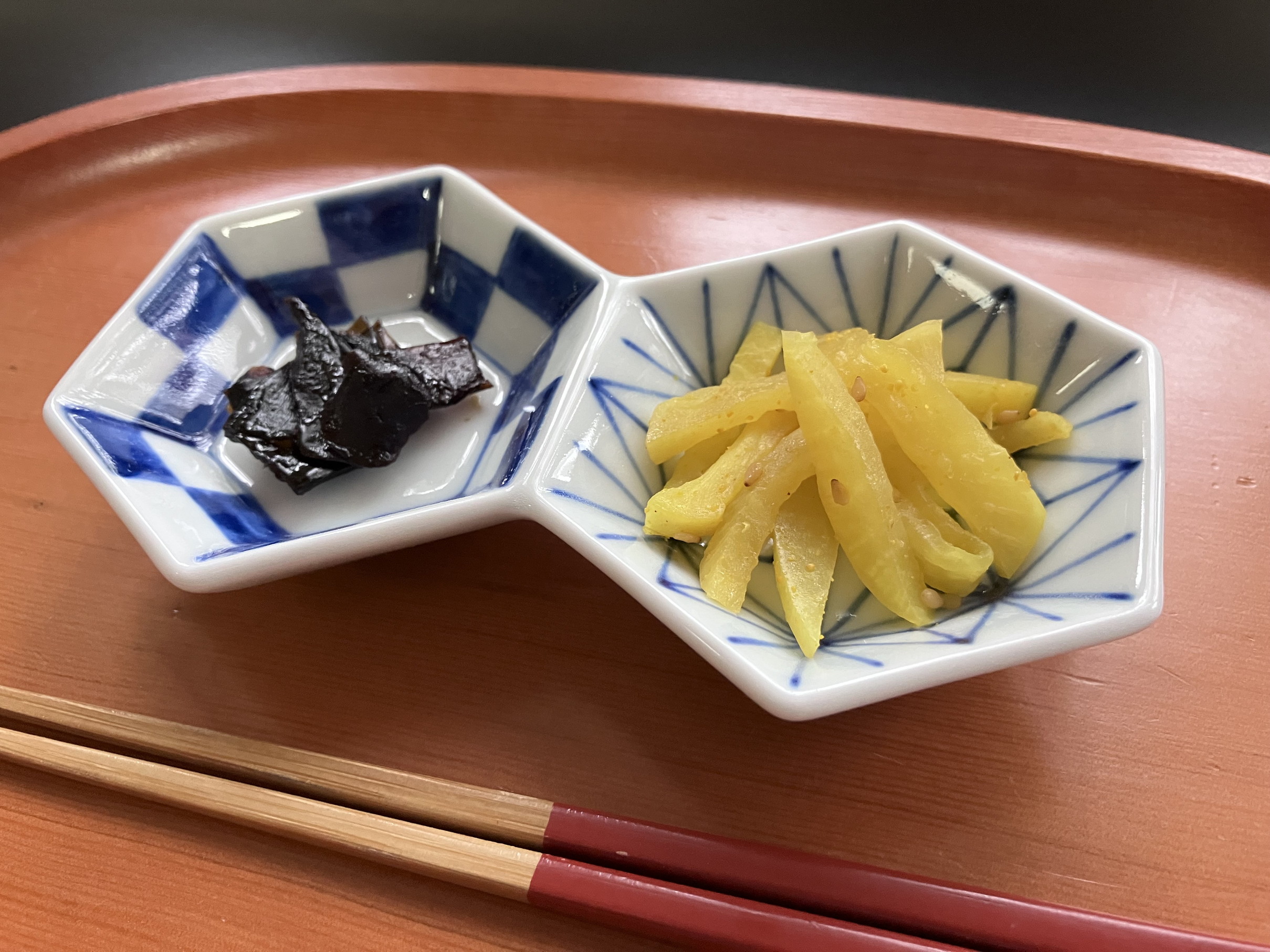 伊万里焼 麻市松亀甲二品盛（青・赤）  165-H554