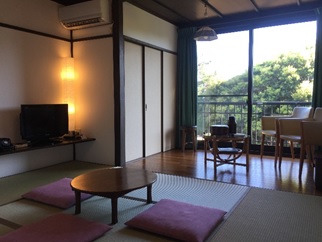 逗子海岸まで3分！KKR逗子松汀園ご利用券　A