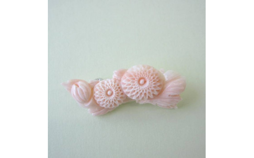 珊瑚職人館の珊瑚のブローチ20