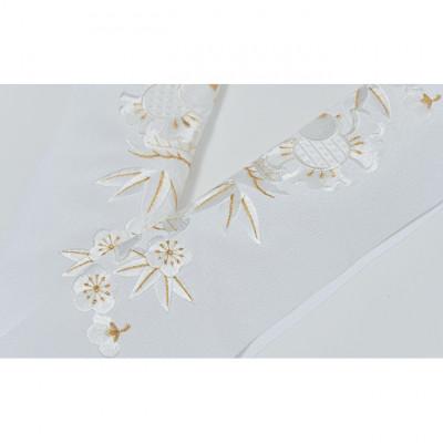 ふるさと納税 伊丹市 半衿　松竹梅にふくらすずめの柄　刺繍　白地に白と金の糸  [54030220] |  | 02