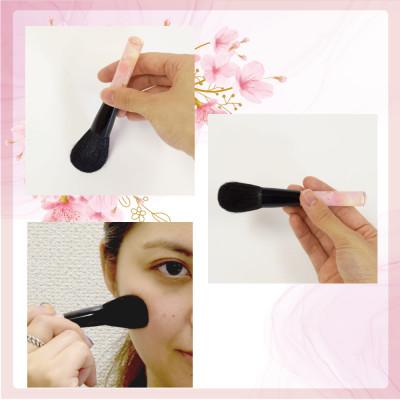 ふるさと納税 松原市 べっぴん桜セット(チークブラシとリップブラシ) メイクブラシ 2本【 BOXギフト包装でお届け】 |  | 02