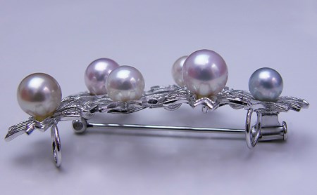 アタシ頑張る！fromseaの散らない桜ブローチ ファッション小物 アクセサリー 