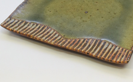 釉彩角皿 ライン模様 和食器 お皿 陶芸品《受注制作》皿 中皿 正方形 和食器 おすすめ プレート パスタ皿 サラダ皿 食器 おしゃれ モダン 陶芸 陶器 陶芸作家