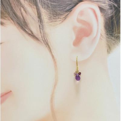 ふるさと納税 小山市 天然石アメジストとスワロフスキーのピアス |  | 01