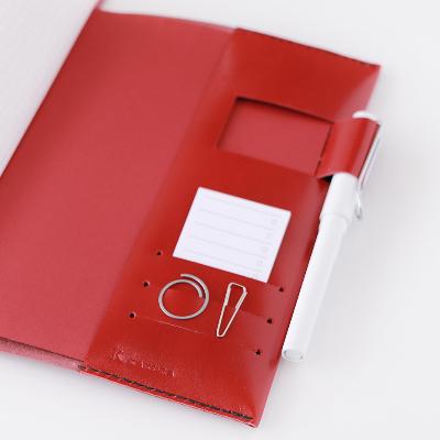 ふるさと納税 高槻市 【KAKURA】A5レザーノートカバー　レッド |  | 03