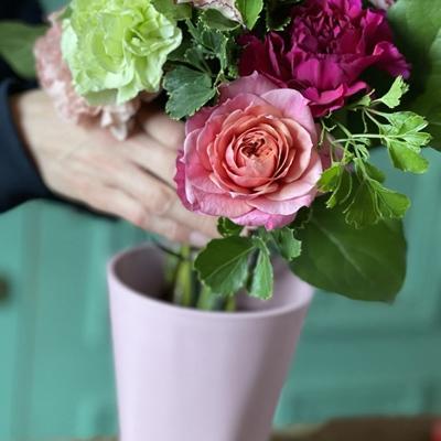 ふるさと納税 酒田市 「母の日キット」2025　自分で作る母の日のお花ギフト 初めてでも動画レシピを見ながら楽しく作れます |  | 03