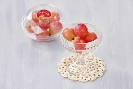 ぶどう 岡山市産 クイーンニーナ 粒（カップ）100g×12 2025年発送 渡邊農園