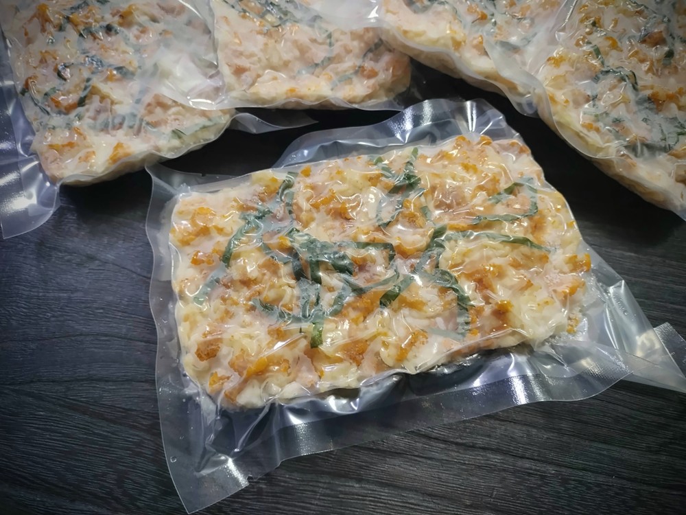 【電子レンジで温めるだけ！簡単！】プチ贅沢な海の幸ごはん！「冷凍うにめし（180g×5食）」