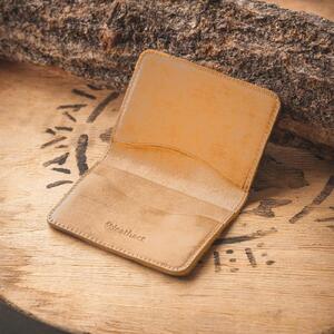シンプルな革の名刺入れ【ナチュラル】