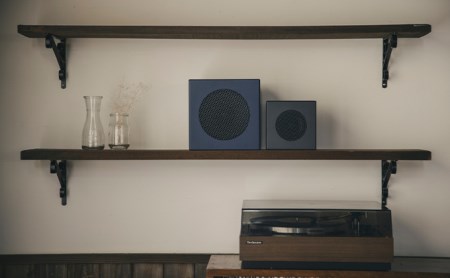 LATEM BASE キューブ型スピーカー 「LBK-V230」 雑貨 日用品 インテリア 小物 BGM 置き物 置き型 店頭 お店 自宅 リビング 寝室  ネイビー