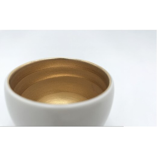 有田焼 輝くシリーズ スタイリッシュ！ ぐい呑み ペアセット ゴールド&プラチナ【上福窯】食器 器 うつわ 和モダン 酒器 ぐいのみ おちょこ ペア 2個 セット 35000円 A35-687_イメー