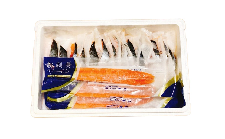 お刺身トラウトサーモン2～5本(計1kg)＆塩銀鮭切り身1切(約70g)×35P F-09025