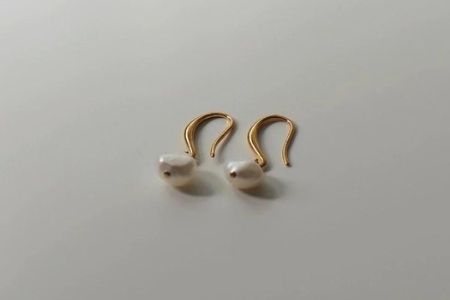 ギフト対応可【Cherieオリジナルピアス】pearl hook pierce