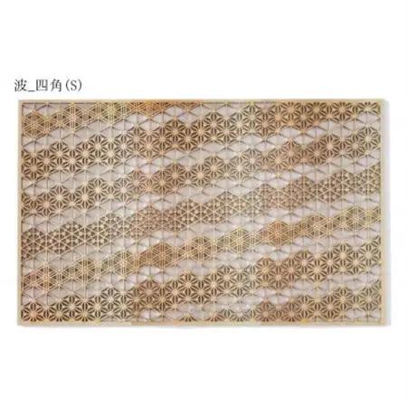 智頭杉のプレイスマット ー組子模様ー　波_四角　Sサイズ【1372974】