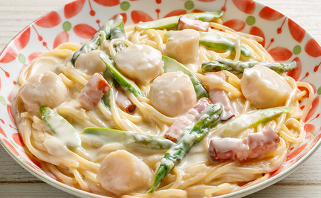 【令和8年産】かみふらのアスパラガス 2Lサイズ 1kg 野菜 旬の野菜 北海道産 北海道野菜 国産 国産野菜 グルメ 食材 グリーンアスパラガス 