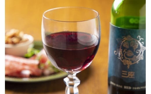 
                  三座ワイン・赤＆ロゼ　6本セット （各720mlボトル） ひるぜんワイナリー / ワイン お酒 洋酒 ぶどう 岡山県 真庭市 蒜山 【hwine010-02】
                