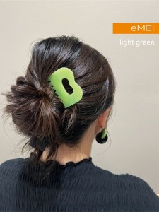 アクリル製 ヘアコーム light green（ライトグリーン） ヘアアクセサリー eME　tayu