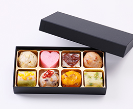 さつま揚げ　トリュフチョコみたいなさつま揚げ「クラシック」（8個入り）創作プチさつま揚げ かまぼこ さつまあげ 練り物 すり身 つまみ 詰合せ 惣菜 天ぷら 魚万商店 奈良県 奈良市 I-299