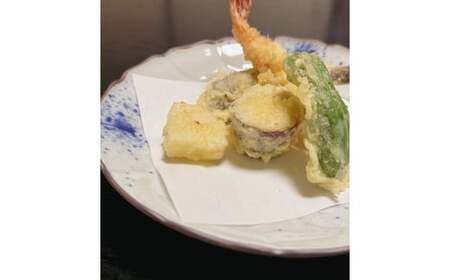 有田焼 吹き墨縁錆睡蓮彫 和皿 2枚【有田焼 花伝作】食器 器 和皿 皿 セット 白 渕錆 A25-567