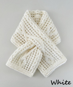 コード刺繍 ウール混ショートマフラー アーガイル柄 ホワイト | マフラー