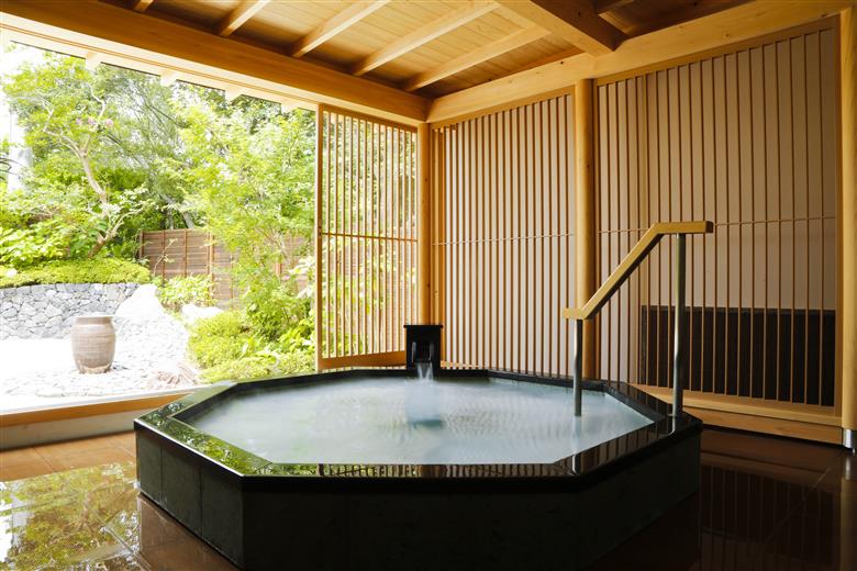 汀渚 ばさら邸 宿泊ギフト券（30,000円分）*/伊勢志摩 伊勢 志摩 三重 旅行 観光 いせ しま かんこう りょこう チケット 旅行券 宿泊 トラベル 金券 高級 旅館 宿 ギフトチケット 夫婦