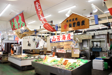 鳥取県産 訳あり蒸し松葉ガニ 700g以上2枚【松葉蟹 松葉ガニ カニ かに 蒸しガニ 訳あり 早期受付 季節限定 カニしゃぶ 山陰 鳥取県 境港産】