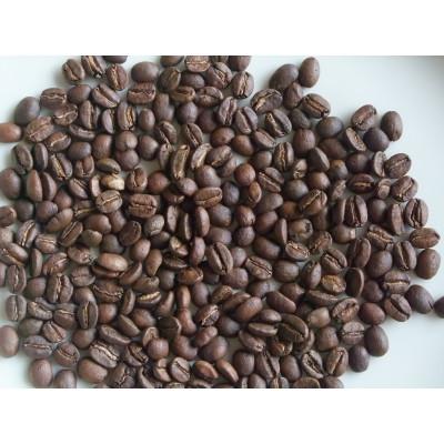 ふるさと納税 美作市 【毎月定期便】スペシャリティコーヒー豆200g 栽培期間中農薬・肥料不使用　自家焙煎全6回