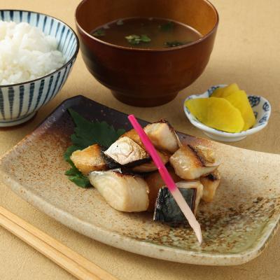 ふるさと納税 土佐清水市 清水さばのカット干物(一口サイズ)お弁当 おかず おつまみ ブランドゴマサバ 切り身【R00065】 |  | 01