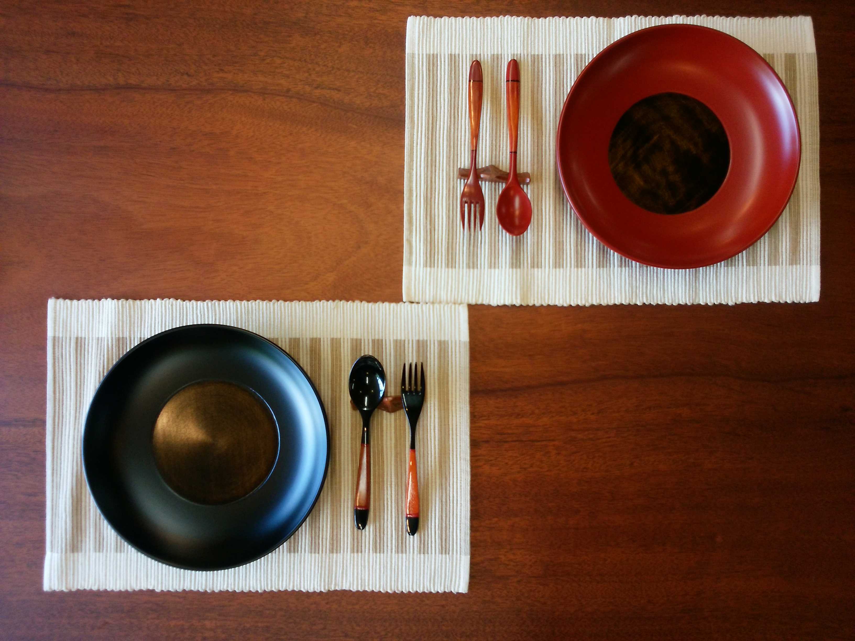 【ふるさと納税】【選べるカラー】≪木曽漆器≫ 8.0パスタ皿 | 選べる カラー 黒 or 朱 | お皿 パスタ皿 プレート モダン 和モダン 漆器 木曽漆器 信州 木曽 木曾 長野県 塩尻市