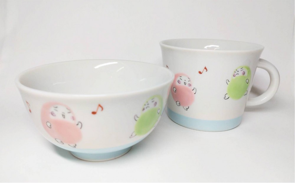 
                  九谷焼　こども飯椀・マグセット　だるまちゃん
                