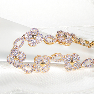 ブレスレット K18YG イエローゴールド ダイヤモンド 4.5ct クローバー ドロップ モチーフ テニスブレスレット ゴージャス ダイヤモンドブレス ダイヤブレスレット 四つ葉 豪華 レディース 