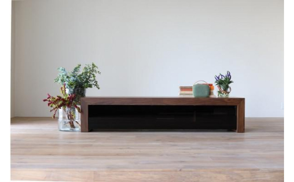CHOCOLAT TV Board 210 walnut