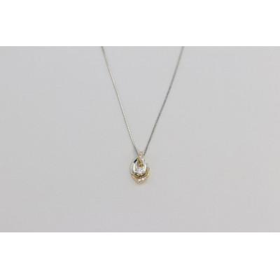 ふるさと納税 韮崎市 K18/Pt900 ダイヤ 1個石 メレーダイヤ 6個のペンダント Islauth11 |  | 01