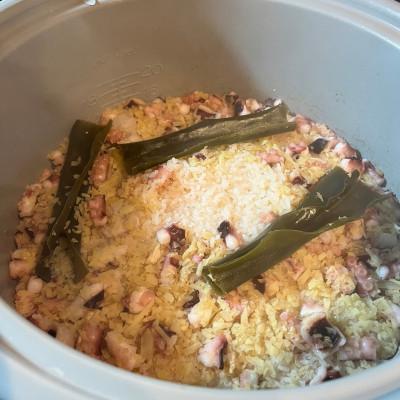 ふるさと納税 高松市 大人のたこ飯　2個セット |  | 01