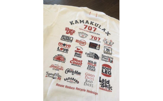 鎌倉ブランドの老舗「KAMAKULAX」の定番オリジナルALL LOGO Ｔシャツ【ホワイト】XLサイズ